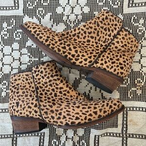 Roper ankle boots 🐆